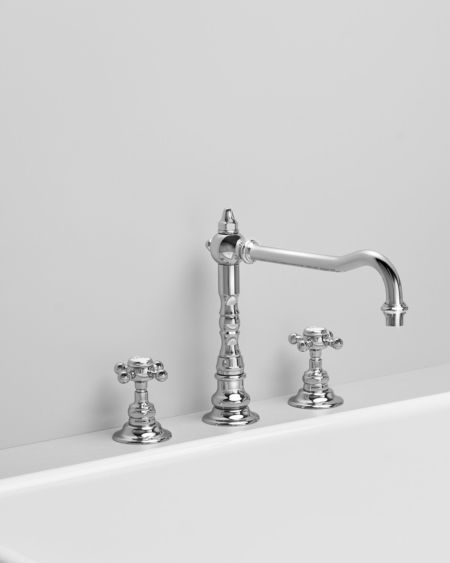 PARIS Kitchen tap