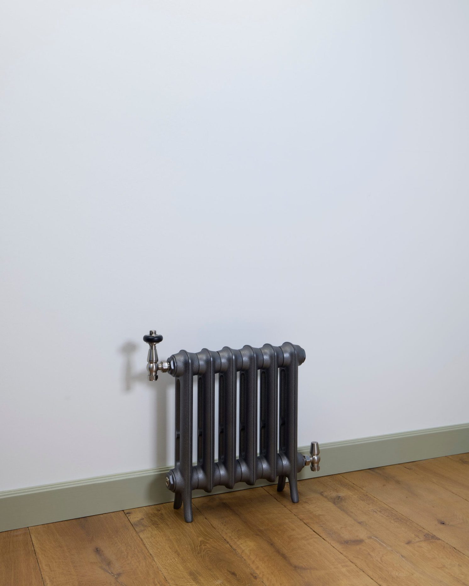 BOSTON Radiator aus Gusseisen